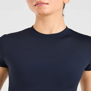 Camiseta de punto de manga corta para mujer con logo personalizado al por mayor, de color liso, ajuste ceñido, transpirable y que absorbe la humedad, top de moda. - Product Image 3
