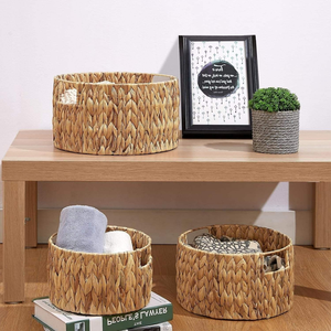 Ensemble de 3 paniers ronds tissés à la main avec poignées, en jonc de mer naturel et en bambou, boîtes de rangement pour la lessive, pour l'organisation de la maison - Product Image 6