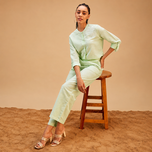 Ensemble coordonné en lin vert, col mandarin, sans manches, coupe droite, décontracté, respirant, tissé, couleur unie, ourlet droit, naturel, pour le printemps - Product Image 5
