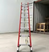 Échelle extensible en aluminium à verrouillage sécurisé avec stabilisateur pour usage professionnel - Product Image 3