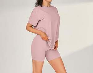 Ensemble 2 pièces décontracté pour femme : T-shirt oversize à manches courtes et short de motard, imprimé motif, toile, collection été 2026 - Product Image 3