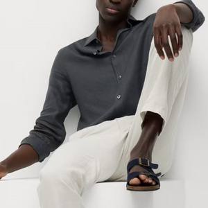 Chemise boutonnée pour homme disponible en gros, entièrement personnalisable, respirante, confortable, très vendue, anti-rides. - Product Image 5