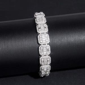 Bracelet de luxe en moissanite baguette sertie de diamants VVS1, bijoux hip-hop, chaîne de poignet tendance, style brillant de luxe Pro - Product Image 1