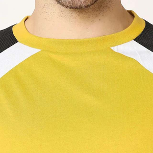 Camiseta Deportiva para Hombre, Amarilla y Negra, de Manga Corta, Cuello Redondo, Secado Rápido, Corte Regular, Tejido de Punto, 100% Poliéster, Color Sólido - Product Image 5
