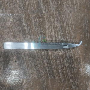 Pinzas Dentales Confiables con Puntas Finas, Forma Simple, Mango Cómodo y Fácil Control - Product Image 3
