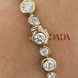 สร้อยข้อมือเพชรเม็ดกลมสำหรับสตรีสไตล์เทนนิสคลาสสิก - Product Image 3