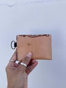 Porte-monnaie en cuir occidental sculpté à la main, best-seller, élégant, multi-usages, petite taille, pour femmes - Product Image 3