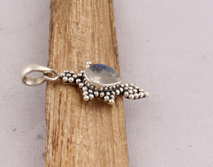 925 Sterling Silver Rainbow <b>Moonstone</b> <b>Pendant</b> Wholesale Natural Blue Fire <b>Moonstone</b> Dotted Bezel Jewelry Handmade Boho Gemstone - Product Image 4