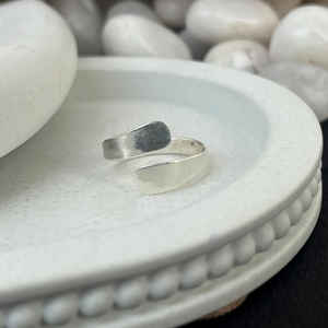 Nouveautés : Bague ouverte ajustable en argent sterling 925, empilable, délicate, style bohème, bijoux célestes, cadeaux de fiançailles pour femmes et jeunes filles - Product Image 6
