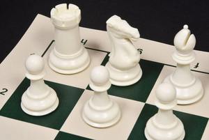 Pions d'échecs au design géométrique minimaliste et sans couture, en bois d'ébène et de buis naturel, hauteur du roi de 3,4 pouces, au meilleur prix - Product Image 3