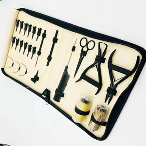 Kit d'outils professionnels en acier inoxydable pour extensions de cheveux humains avec pinces à extensions de haute qualité et micro-anneaux - Product Image 2