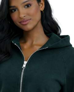 Sweat-shirt à capuche zippé court personnalisé pour femme, couleur vert foncé, manches longues, style décontracté streetwear, veste de sport et fitness - Product Image 3