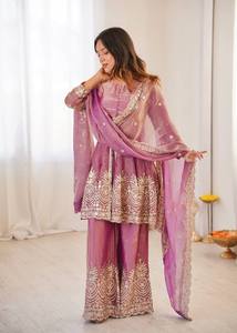 Salwar Kameez Rosa para Mujer, Bordado con Lentejuelas, Tradicional Indio-Pakistaní, para Graduación, Bodas y Fiestas, en Seda Fandy de Dos Tonos - Product Image 4