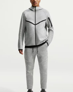 Chándal Informal de Corte Holgado para Hombre, Diseño Moderno con Tela de Primera Calidad - Product Image 1