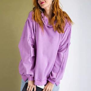 Sudadera con capucha vintage para mujer, ropa personalizada de algodón 100%, con dobladillo y borde crudo - Product Image 3