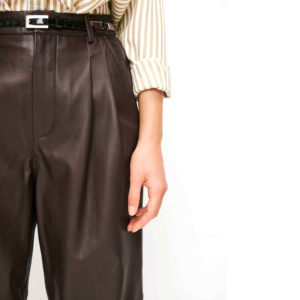 Pantalones de cuero casuales para mujer, estilo holgado, transpirables, de verano, tejidos, de cintura media, con cierre frontal plano y cremallera, largos, negros. - Product Image 4