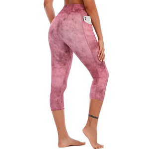 Leggings capri sans couture pour femmes, légers, pour le yoga et l'entraînement, meilleur prix, en spandex/nylon. - Product Image 3