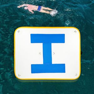 Plataforma Flotante Inflable de 8x5 Pies con Bomba de Aire Eléctrica para Deportes Acuáticos en Lagos y Mares - Product Image 2