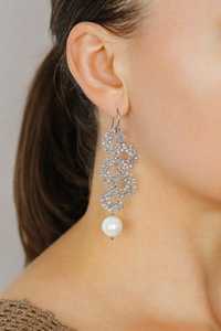 Longues boucles d'oreilles pendantes ondulées en perles, plaquées or, élégantes et tendance, pour femmes - Product Image 5