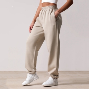 Ensemble de survêtement unisexe en coton beige à capuche, coupe ample à manches longues avec poches latérales, taille élastique, tenue décontractée pour l'automne - Product Image 3