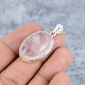 Pendentifs minimalistes en argent 925 plaqué or avec quartz rose naturel ovale serti clos, pour tous les jours - Product Image 3