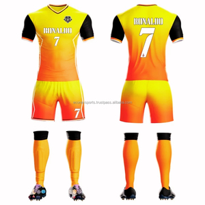 Uniformes de Fútbol Personalizados al por Mayor, Camisetas de Fútbol Sublimadas, de Secado Rápido, Cuello en V, Manga Corta, Unisex, Ropa Deportiva - Product Image 6