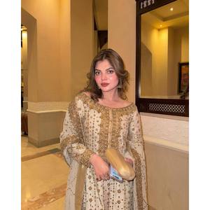 Ensemble haut et bas de soirée pour femme avec Dupatta - Product Image 4