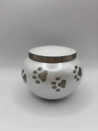 Urna Funeraria de Latón para Mascotas, Recipiente para Cenizas, Urna Artesanal para Guardar Recuerdos - Product Image 5
