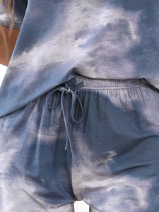 Conjunto de ropa elegante y flexible a precio económico, conjunto fresco que absorbe la humedad para mujer, nuevo conjunto tie-dye a precio mayorista increíble. - Product Image 6