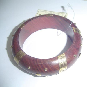 Natural Brown Wooden Bangle for Women Artisan Handmade Wooden Fashion <b>Bracelet</b> Fashion Wooden Wrist Bangle for Women - Product Image 4