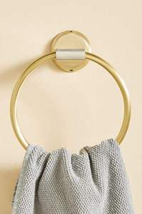 Porte-serviettes et vêtements en forme de chien, en métal moulé, fait main, décoratif et objet de décoration intérieure - Product Image 6