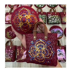 Porte-clés mini sac en herbe de jonc vietnamienne, fait main, en paille naturelle tressée, porte-clés durable, cadeau artisanal pour la vente en gros - Product Image 4