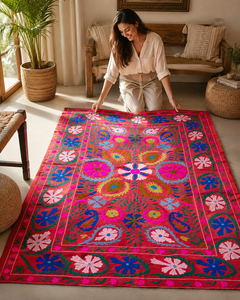Drap de lit en coton brodé Suzani traditionnel, rouge, multicolore, floral, fait main, style bohème, couvre-lit artisanal indien, décoration ethnique pour la maison - Product Image 2