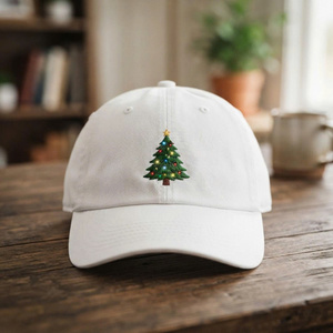 Gorra de 6 Paneles de Algodón Lavado con Logotipo Bordado Navideño Personalizado, Gorra Unisex con Visera Curva Sin Estructura para Uso Diario - Product Image 1