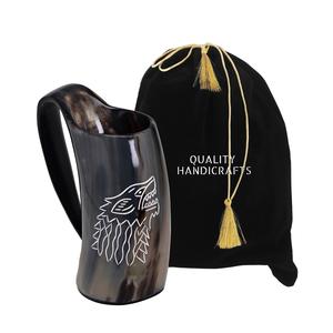 Mug en corne de buffle Viking, écologique, fait main, d'inspiration médiévale, poli, authentique, pour Noël et anniversaire - Product Image 1