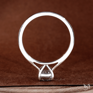 Anillo de Compromiso con Diamante Cultivado en Laboratorio, Corte Cojín, Certificado IGI, 1 Ct, Solitario Catedral, Banda Delgada Minimalista para Novia, Oro Blanco - Product Image 2