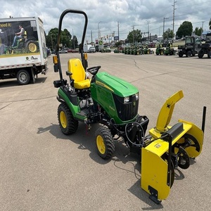 Tracteur compact haute performance 2022 1025R pour travaux lourds, approvisionnement en gros - Product Image 2