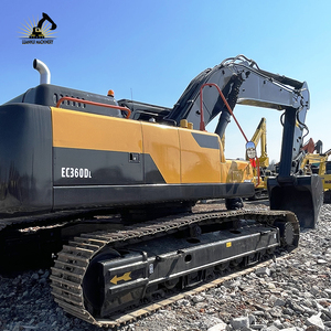 Excavatrice d'occasion Volvo EC360 testée, de qualité robuste, peu d'heures de fonctionnement, idéale pour les travaux de terrassement - Product Image 3