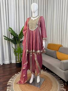 Conjunto de Salwar Kameez de Seda Viscosa Rosa, Traje Tradicional Indio Pakistaní para Bodas y Fiestas para Mujer - Product Image 2