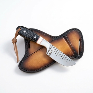 Couteau à dépecer artisanal en acier carbone |   Couteau de chasse à lame fixe, manche en os nid d'abeille noir, couteau de camping, couteau EDC pour l'extérieur - Product Image 5
