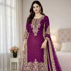 Ensemble de costume en soie GMY de créateur, entièrement brodé avec des motifs complexes, prêt-à-porter, comprenant haut, bas et dupatta, ensemble ethnique. - Product Image 1