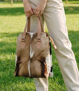 Daily Use Customizable Custom Leather Hair on <b>Tote</b> <b>Bag</b> Women <b>waterproof</b> Anti Bacterial breathable design logo Hair on <b>Tote</b> <b>Bag</b> - Product Image 5