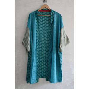 Robe longue kimono en soie patchwork faite à la main style bohème, peignoir de mariée sexy - Product Image 3