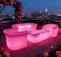Canapé de salon avec éclairage LED dernier cri, canapé lounge en plastique éclairé par LED rechargeable et étanche pour patio extérieur