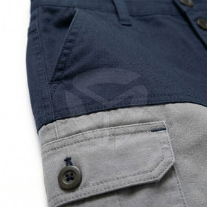 Modern Cargo Shorts For Men Trendy Utility Style With Multiple Pockets Perfect For Travel Camping And Street Fashion Look - Product Image 4