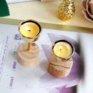 ชุดเชิงเทียนโลหะฐานไม้ สำหรับตกแต่งโต๊ะ ของตกแต่งบ้าน ของขวัญ - Product Image 5