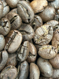 Traditionally Roasted <b>Coffee</b> <b>Beans</b> Butter Roasted Style Vietnam Traditional Taste Bold and Aromatic Whole <b>Beans</b> - Product Image 6