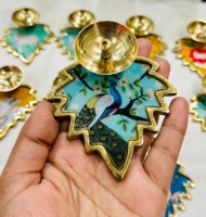 Lampe à huile en laiton faite à la main, motif vache et veau, lampe de temple décorative traditionnelle, 4 pouces, décoration festive, cadeau Diwali, Jaipurios UV