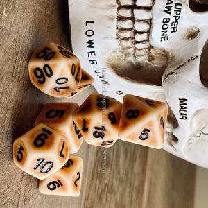 Dados de Hueso Natural Estilo Antiguo, Juego de Dados de Hueso Tallados a Mano, Juego de Dados de 6 Caras para Juegos de Rol y Casino, Estilo Europeo Natural por FWE - Product Image 1