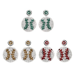 Pendientes Ligeros y Cómodos con Cuentas de Balón de Fútbol y Corazón, Pendientes Deportivos para el Día del Partido, para Mujer, Moda Boutique - Product Image 2